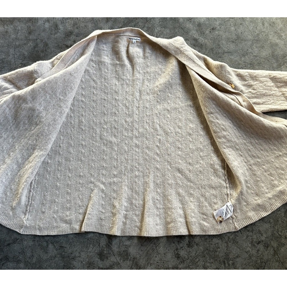 Reformation Giusta Oversized Cashmere Cardigan Beige Buttons - Picture 7 of 11